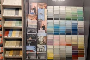 Fargeprøver på interiør og eksteriør